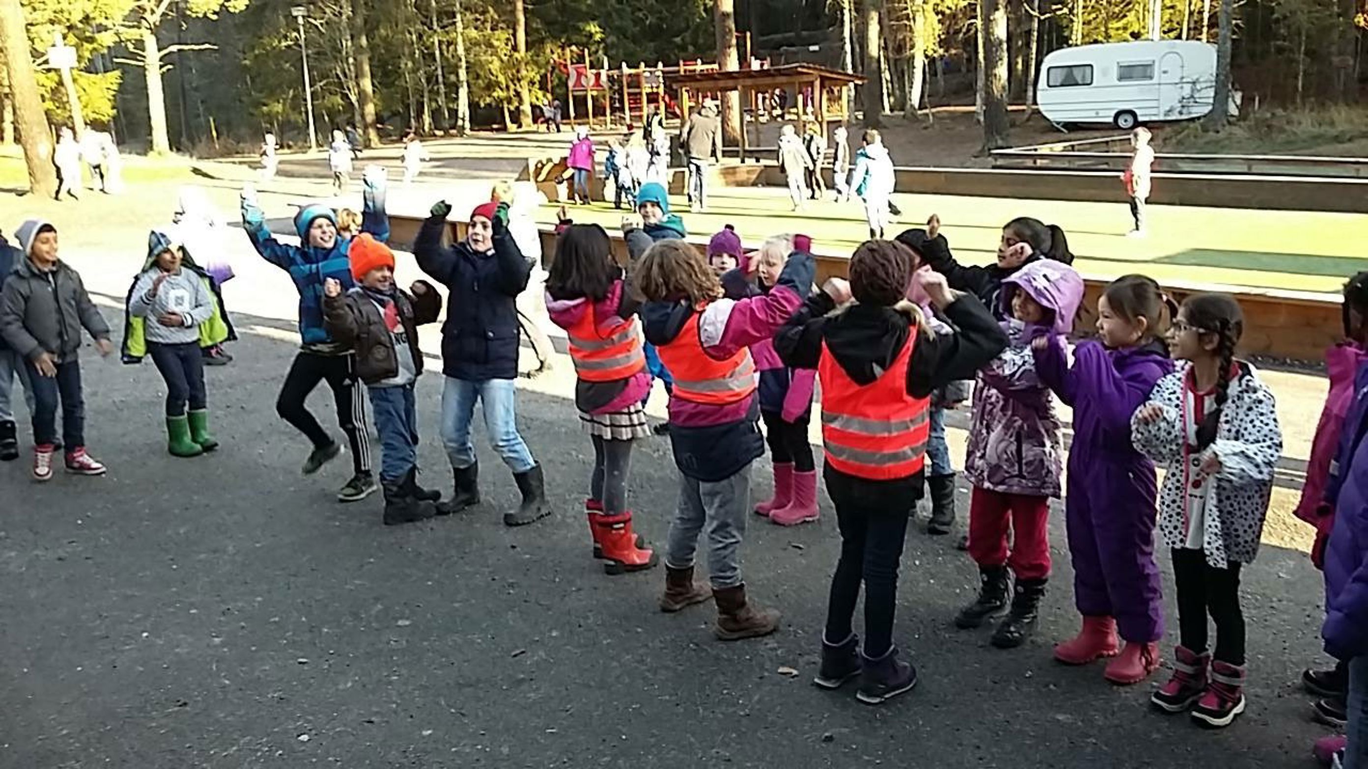 lekledere4 lekledere4